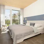 Lensterstrand Oase Nr 8 * Lenste