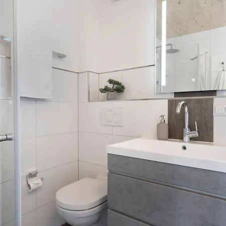 Lensterstrand Oase Nr 8 *