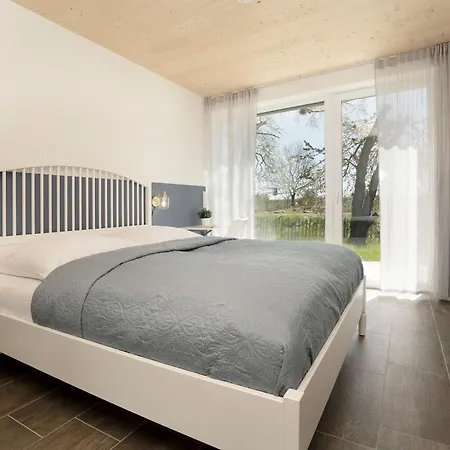 Lensterstrand Oase Nr 8 * Lenste