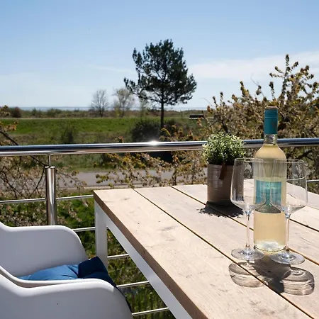 Lensterstrand Oase Nr 8